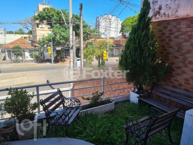 Casa com 4 quartos à venda na Avenida Coronel Gastão Haslocher Mazeron, 479, Medianeira, Porto Alegre, 192 m2 por R$ 745.000