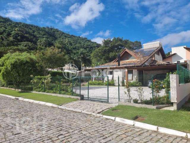 Casa com 4 quartos à venda na Avenida Luiz Boiteux Piazza, 4410, Cachoeira do Bom Jesus, Florianópolis, 251 m2 por R$ 3.050.000