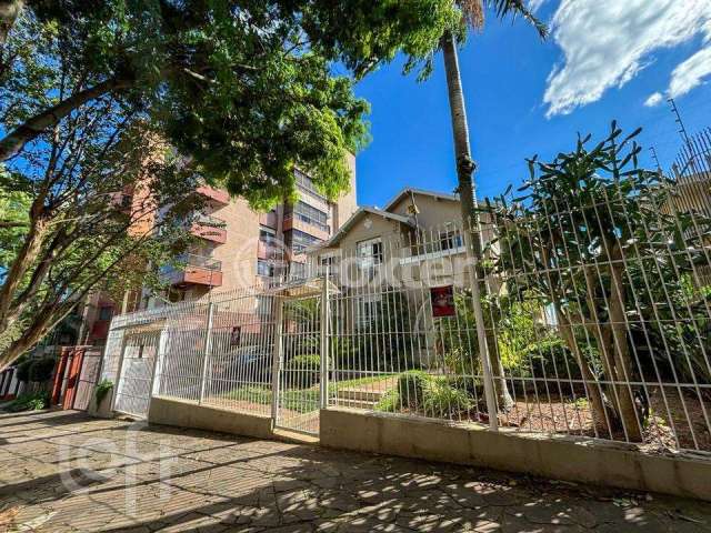 Casa com 4 quartos à venda na Rua Dário Pederneiras, 349, Petrópolis, Porto Alegre, 277 m2 por R$ 2.700.000