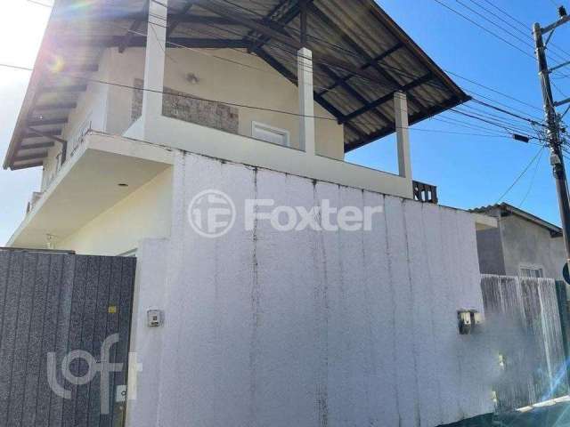 Casa com 4 quartos à venda na Servidão Gervásio José da Silva, 283, Carianos, Florianópolis, 200 m2 por R$ 550.000