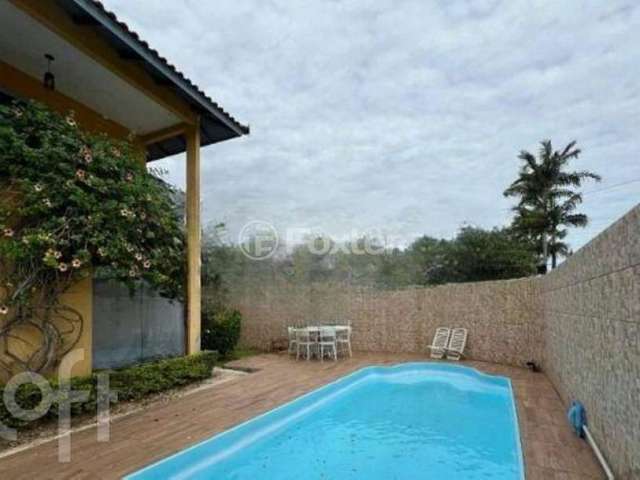 Casa com 4 quartos à venda na Rua Diná Calixto, 160, Córrego Grande, Florianópolis, 292 m2 por R$ 2.150.000