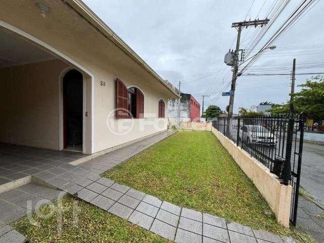 Casa com 3 quartos à venda na Rua Custódio Fermino Vieira, 38, Saco dos Limões, Florianópolis, 161 m2 por R$ 749.000