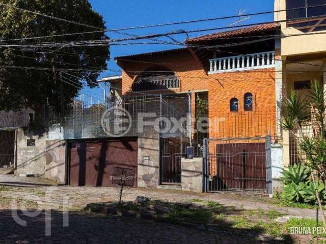 Casa com 4 quartos à venda na Rua Alberto Silva, 818, Vila Ipiranga, Porto Alegre, 340 m2 por R$ 1.549.000