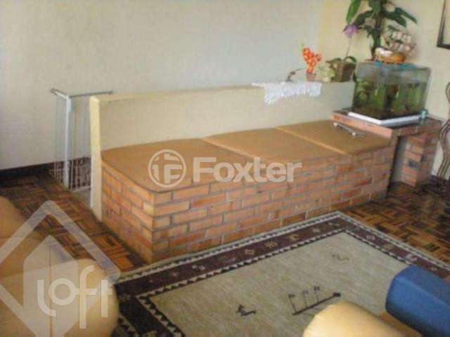 Casa com 3 quartos à venda na Avenida Nonoai, 63, Nonoai, Porto Alegre, 180 m2 por R$ 630.000