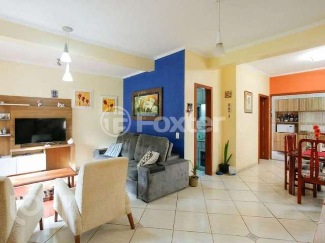 Casa com 3 quartos à venda na Avenida José Corrêa da Silva, 337, Cavalhada, Porto Alegre, 126 m2 por R$ 650.000