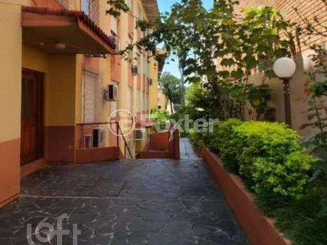 Apartamento com 2 quartos à venda na Rua Antônio Ribeiro, 176, Santo Antônio, Porto Alegre, 55 m2 por R$ 213.000