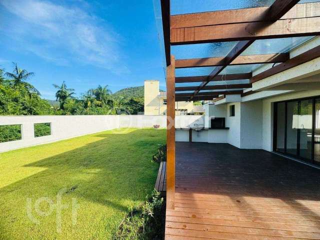 Casa em condomínio fechado com 3 quartos à venda na Rodovia Doutor Antônio Luiz Moura Gonzaga, 383, Rio Tavares, Florianópolis, 320 m2 por R$ 3.200.000