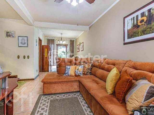 Casa com 3 quartos à venda na Rua Abaeté, 387, Sarandi, Porto Alegre, 225 m2 por R$ 1.200.000