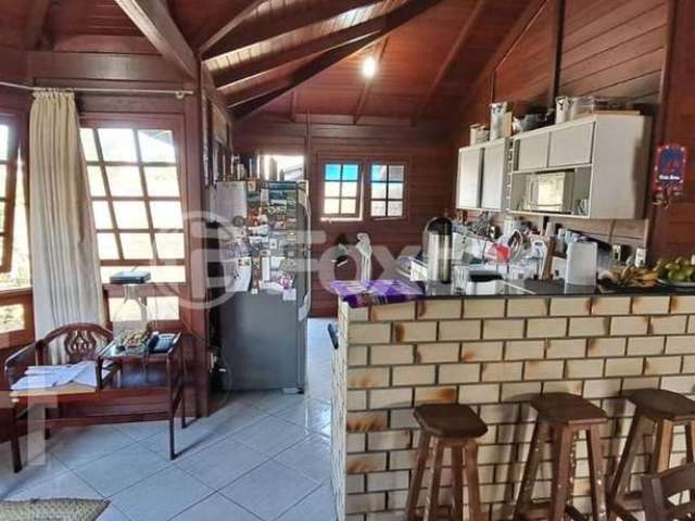 Casa com 3 quartos à venda na Servidão Garapuvu do Sul, 179, Morro das Pedras, Florianópolis, 200 m2 por R$ 970.000