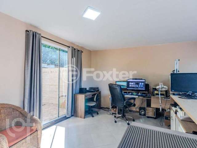 Casa com 6 quartos à venda na Rua Doutor Pereira Neto, 2056, Tristeza, Porto Alegre, 288 m2 por R$ 990.000