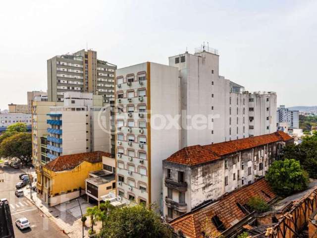 Apartamento com 3 quartos à venda na Rua Duque de Caxias, 1594, Centro Histórico, Porto Alegre, 126 m2 por R$ 425.000