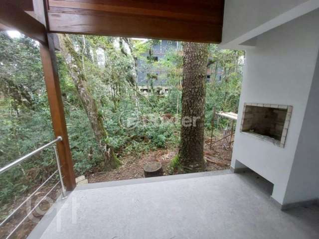 Casa com 3 quartos à venda na Rua Nilo Eugenio Zanatta, 84, Vila Luiza, Canela, 222 m2 por R$ 1.980.000