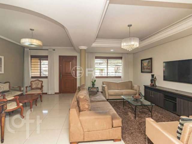 Casa com 5 quartos à venda na Avenida dos Prazeres, 716, Vila Jardim, Porto Alegre, 314 m2 por R$ 1.090.000