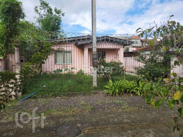 Casa com 2 quartos à venda na Rua Irmão Guilherme, 36, Marechal Rondon, Canoas, 300 m2 por R$ 392.000