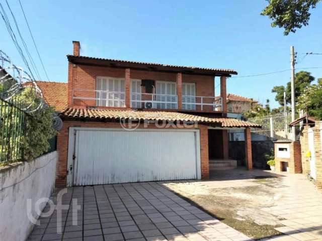 Casa com 3 quartos à venda na Rua Coronel Neves, 472, Medianeira, Porto Alegre, 450 m2 por R$ 1.995.000