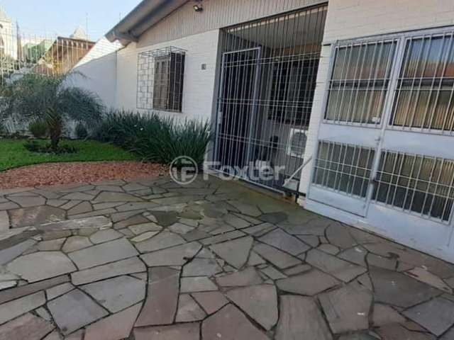 Casa com 3 quartos à venda na Rua Tenente Alberto Mendes Júnior, 60, Jardim  Leopoldina, Porto Alegre, 200 m2 por R$ 450.000