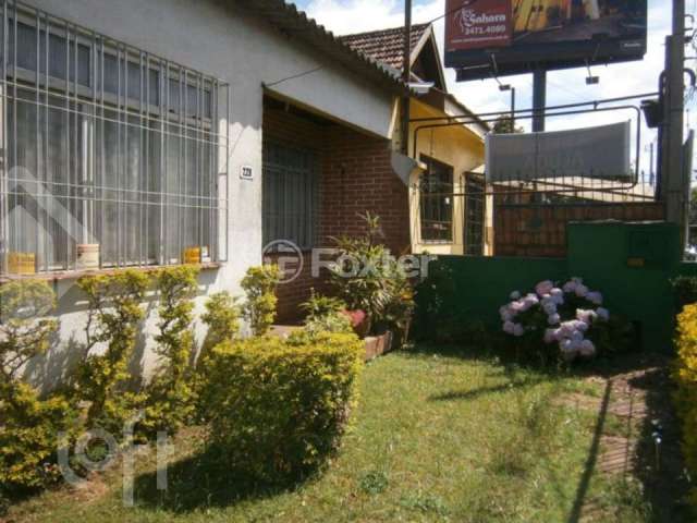 Casa com 3 quartos à venda na Rua Cacequi, 228, Passo da Areia, Porto Alegre, 130 m2 por R$ 700.000