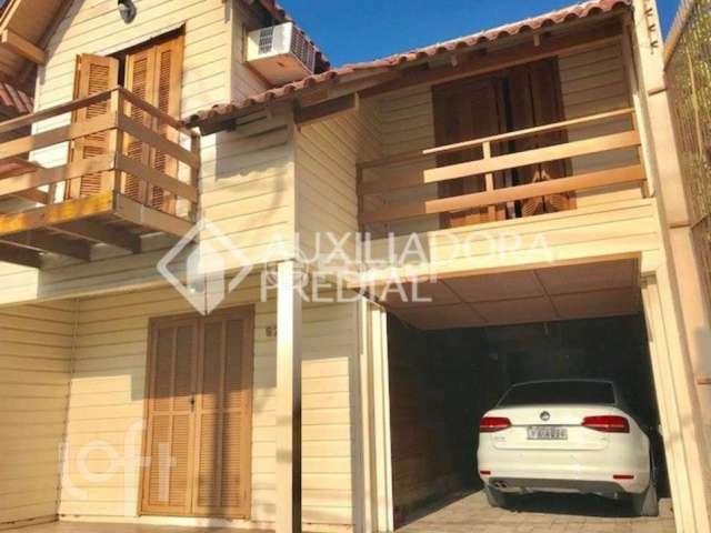 Casa com 3 quartos à venda na Rua Zeferino Dias, 823, Sarandi, Porto Alegre, 230 m2 por R$ 750.000