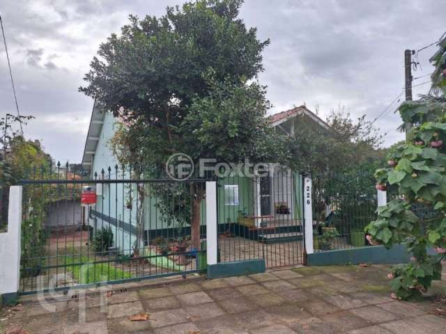 Casa com 3 quartos à venda na Rua Ênio de Souza, 226, Vila Nova, Porto Alegre, 177 m2 por R$ 480.000