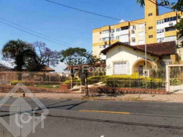 Casa com 4 quartos à venda na Rua São Miguel, 90, Coronel Aparício Borges, Porto Alegre, 200 m2 por R$ 1.200.000