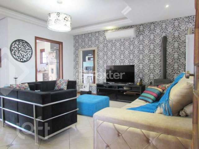 Casa com 4 quartos à venda na Rua Doutor Campos Velho, 1198, Cristal, Porto Alegre, 300 m2 por R$ 1.105.000