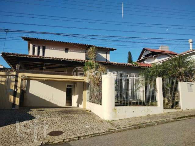 Casa com 4 quartos à venda na Rua Almirante Carlos da Silveira Carneiro, 237, Agronômica, Florianópolis, 314 m2 por R$ 1.200.000