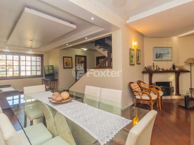 Casa com 4 quartos à venda na Rua Butuí, 173, Cristal, Porto Alegre, 376 m2 por R$ 950.000