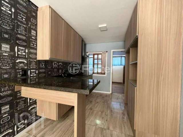 Casa com 2 quartos à venda na Rua Flávio Catanhede, 55, Vila Silveira Martins, Cachoeirinha, 99 m2 por R$ 265.000