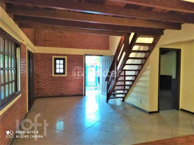 Casa com 3 quartos à venda na Avenida Celestino Bertolucci, 780, Aberta dos Morros, Porto Alegre, 149 m2 por R$ 400.000