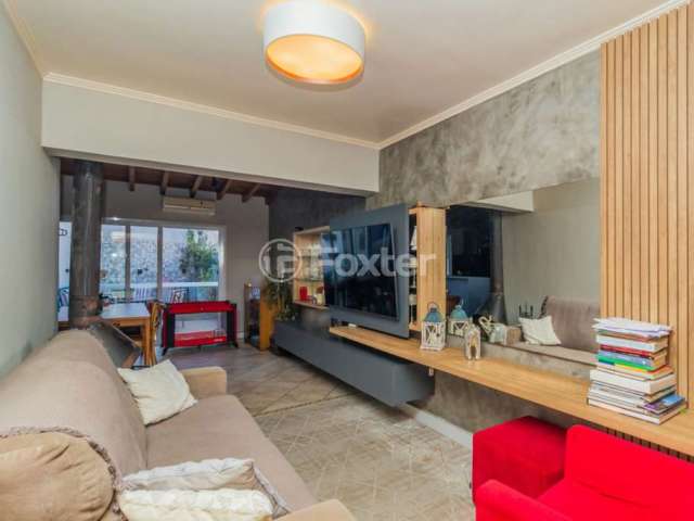 Casa em condomínio fechado com 3 quartos à venda na Avenida Eduardo Prado, 695, Cavalhada, Porto Alegre, 105 m2 por R$ 775.000