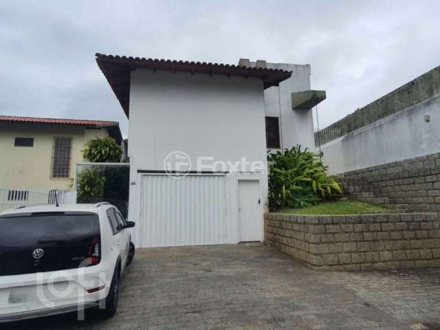 Casa com 6 quartos à venda na Rua Marcus Aurélio Homem, 307, Carvoeira, Florianópolis, 349 m2 por R$ 1.800.000