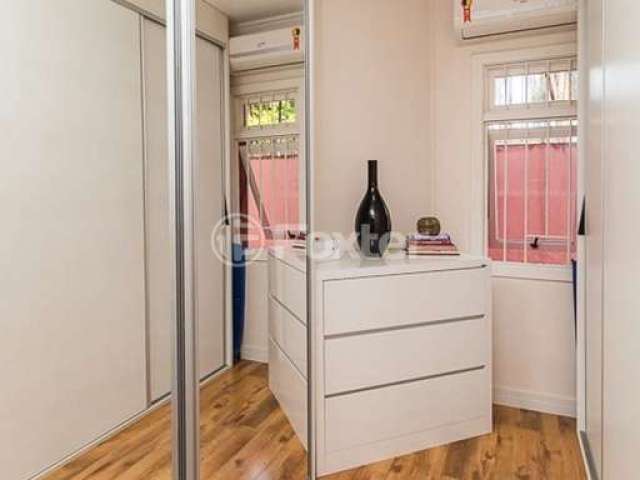 Casa em condomínio fechado com 3 quartos à venda na Rua Tremembé, 80, Vila Jardim, Porto Alegre, 214 m2 por R$ 880.000