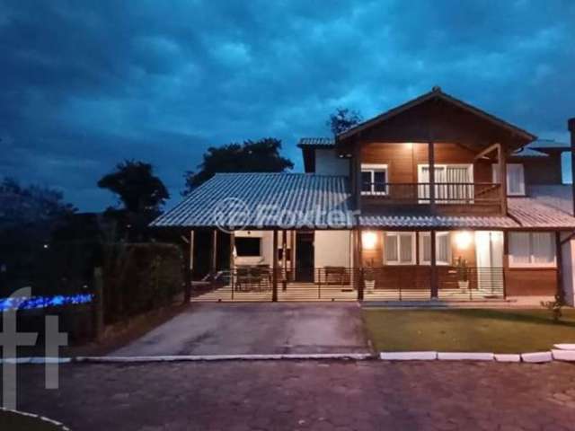 Casa com 3 quartos à venda na Estrada Cristóvão Machado de Campos, 2270, Vargem Grande, Florianópolis, 209 m2 por R$ 1.390.000