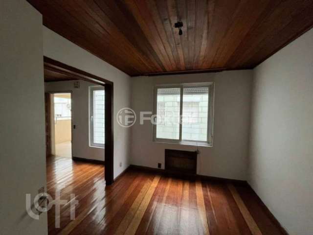 Apartamento com 3 quartos à venda na Rua Padre João Batista Reus, 3347, Camaquã, Porto Alegre, 68 m2 por R$ 245.000