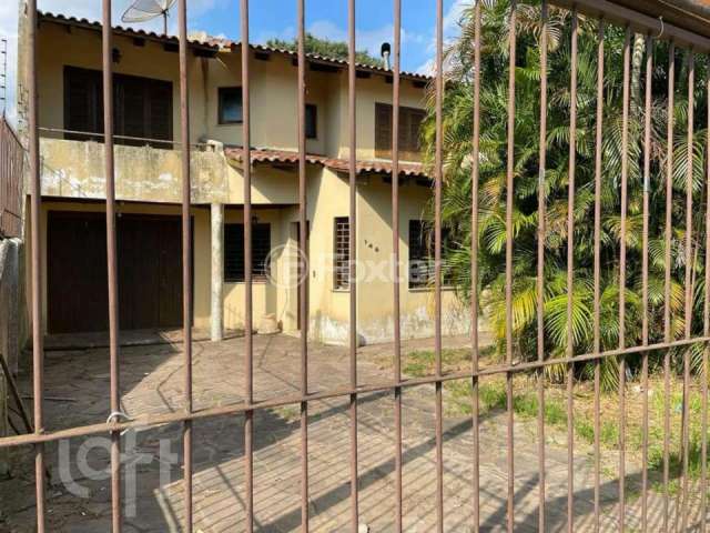 Casa com 4 quartos à venda na Rua Mariano de Matos, 142, Santa Tereza, Porto Alegre, 240 m2 por R$ 742.000