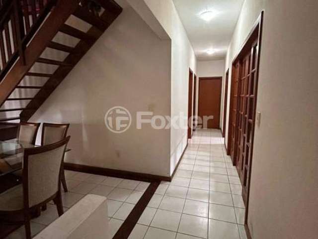 Casa com 3 quartos à venda na Rua Rosaldo Michelon, 279, Fazenda Santo Antônio, São José, 160 m2 por R$ 850.000