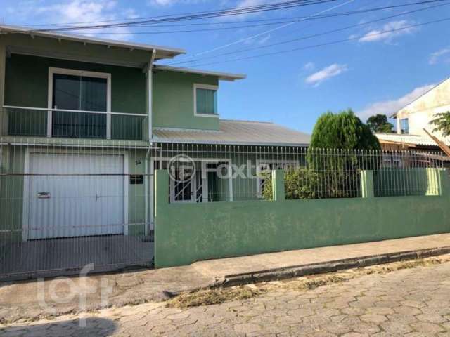 Casa com 3 quartos à venda na Rua Amazonas, 24, Picadas do Sul, São José, 150 m2 por R$ 580.000