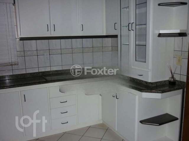 Casa com 3 quartos à venda na Rua Ulisses Siqueira Lima, 141, Forquilhas, São José, 218 m2 por R$ 680.000