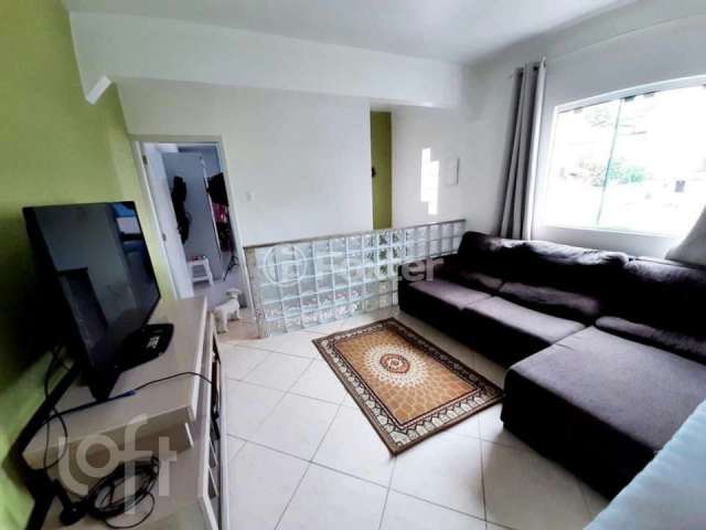 Casa com 3 quartos à venda na Rua Ana Elias Kretzer, 53, Ipiranga, São José, 149 m2 por R$ 680.000