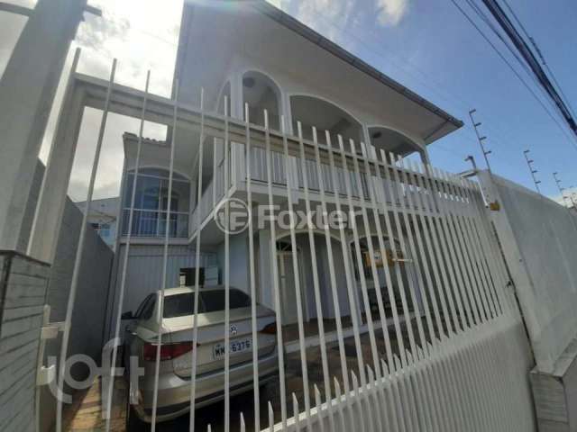 Casa com 3 quartos à venda na Rua São Ludgero, 1150, Barreiros, São José, 206 m2 por R$ 1.050.000