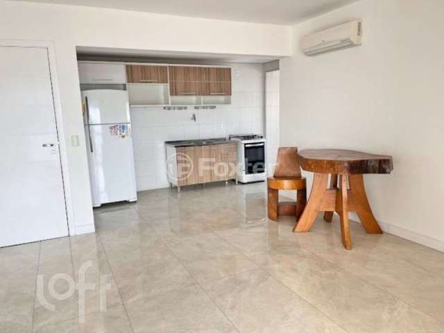 Apartamento com 3 quartos à venda na Rua Alcides S. Coelho, 390, Praia Comprida, São José, 79 m2 por R$ 650.000