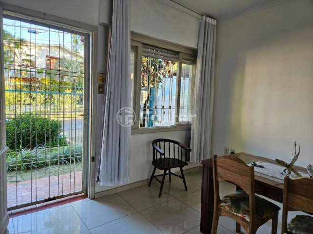 Casa com 3 quartos à venda na Rua Líbia, 40, Vila Ipiranga, Porto Alegre, 113 m2 por R$ 900.000