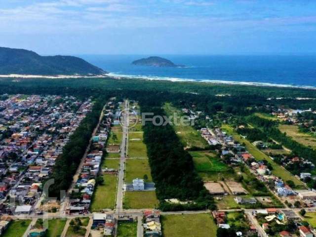 Casa com 3 quartos à venda na Rua Candido Pereira dos Anjos, 1, São João do Rio Vermelho, Florianópolis, 115 m2 por R$ 749.000