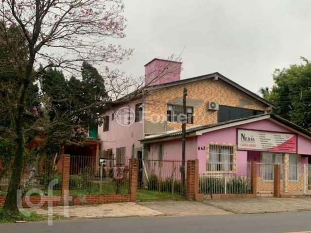 Casa com 5 quartos à venda na Rua Estância Velha, 230, Paraíso, Sapucaia do Sul, 400 m2 por R$ 499.000