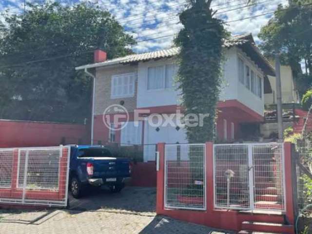 Casa com 3 quartos à venda na Rua Orsolina Lovatto, 30, Floresta, Gramado, 106 m2 por R$ 1.140.000