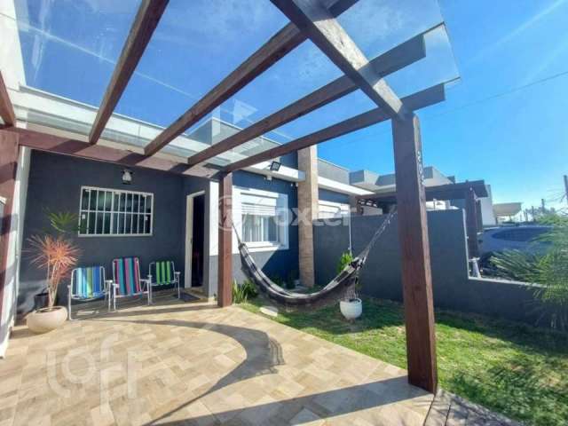 Casa com 2 quartos à venda na Avenida Cristovao Colombo, 205, Zona Nova, Capão da Canoa, 75 m2 por R$ 470.000