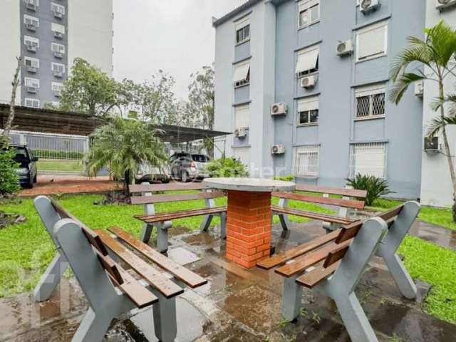 Apartamento com 2 quartos à venda na Travessa Lancaster, 50, São Sebastião, Porto Alegre, 51 m2 por R$ 240.000