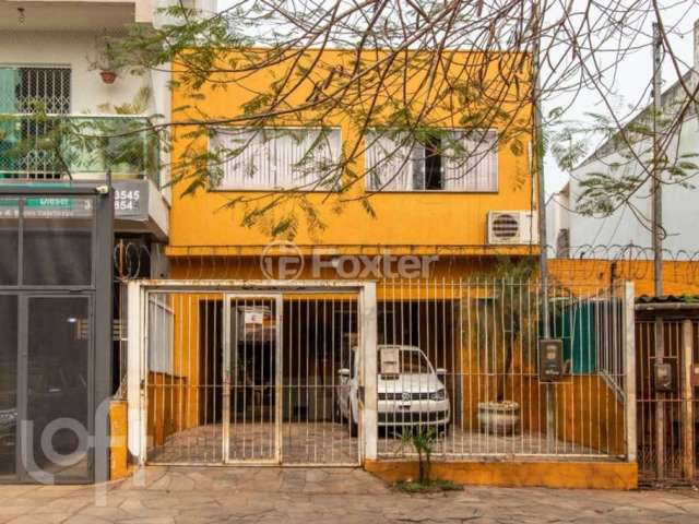 Casa com 3 quartos à venda na Rua Arabutan, 647, Navegantes, Porto Alegre, 240 m2 por R$ 950.000