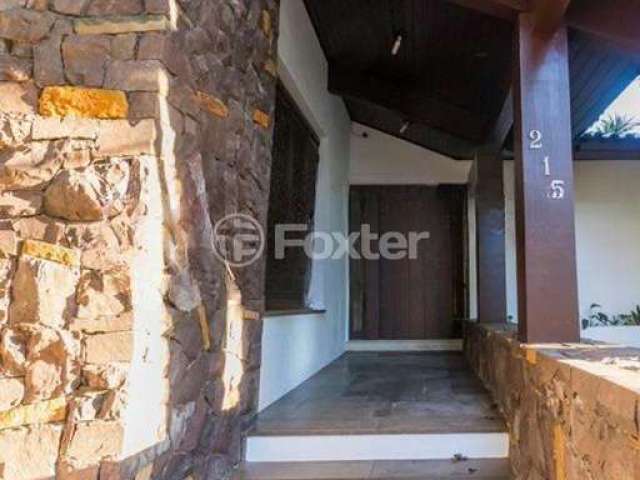 Casa com 3 quartos à venda na Rua Cônego Viana, 215, Rio Branco, Porto Alegre, 368 m2 por R$ 3.500.000