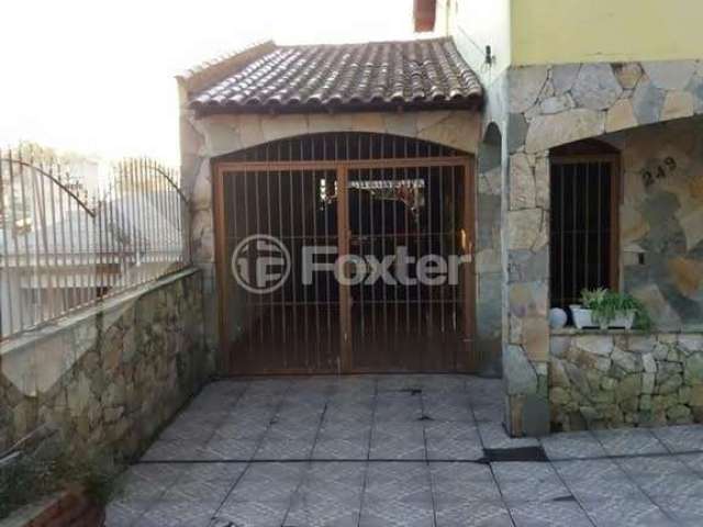 Casa com 3 quartos à venda na Avenida Teresina, 249, Medianeira, Porto Alegre, 180 m2 por R$ 530.000